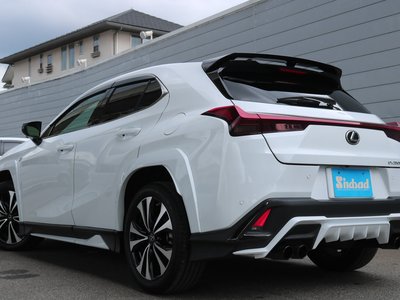2023 LEXUS UX — фото 8
