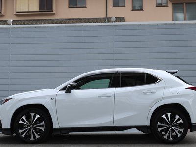 صورة مصغرة 21 لـ 2023 Lexus UX