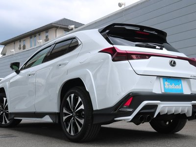 صورة مصغرة 28 لـ 2023 Lexus UX