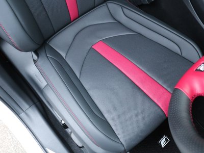 صورة مصغرة 47 لـ 2023 Lexus UX