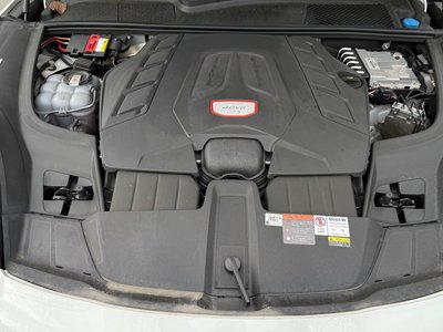 PORSCHE CAYENNE COUPE GTS - 9