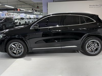 MERCEDES-BENZ GLA - 8