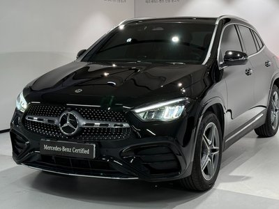 MERCEDES-BENZ GLA - 1