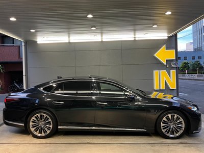 2023 Lexus LS — миниатюра 4