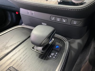 2023 Lexus LS — миниатюра 100