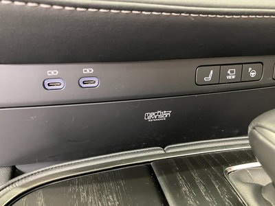 2023 Lexus LS — миниатюра 101