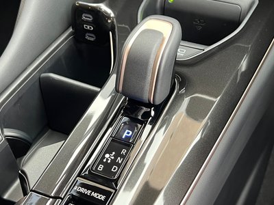 2025 Toyota CROWN SPORT — миниатюра 58