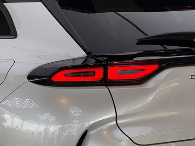 2025 Toyota CROWN SPORT — миниатюра 27