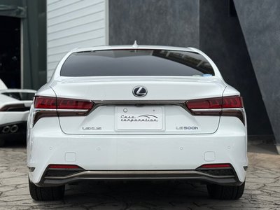 LEXUS LS - 4