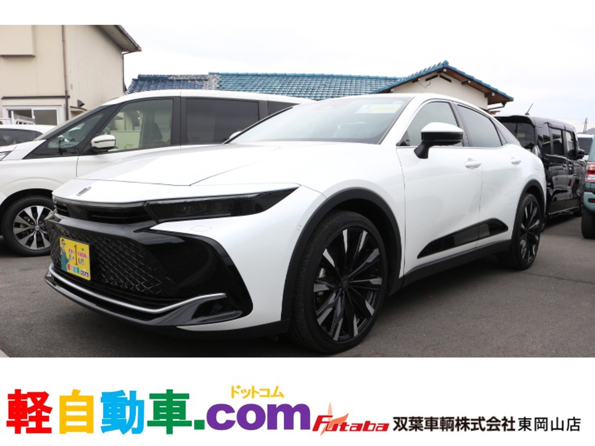 TOYOTA CROWN CROSSOVER - View 1