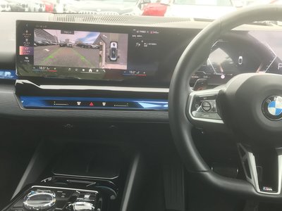 2025 BMW 5 SERIES 缩略图 22