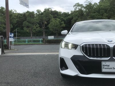 2025 BMW 5 SERIES 缩略图 77