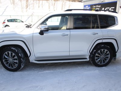 TOYOTA LAND CRUISER 300 - 5