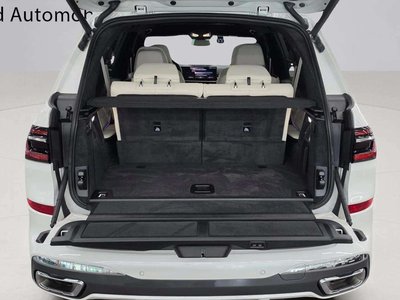 2025 BMW X7 — миниатюра 20
