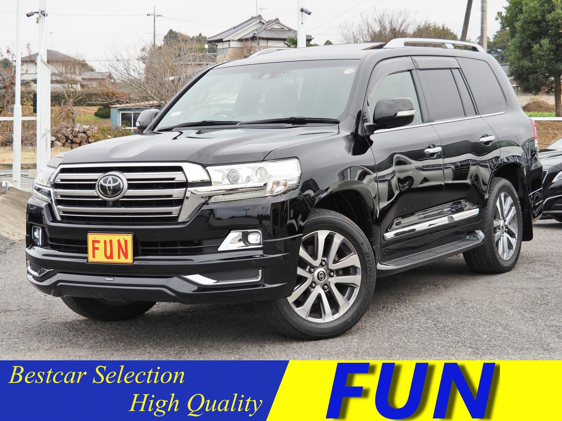 TOYOTA LAND CRUISER 200 - View 1