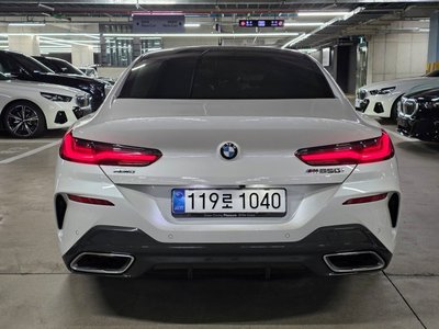 BMW 8 SERIES - 3