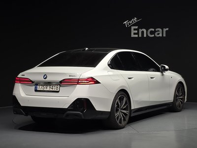 BMW 5 SERIES - 3
