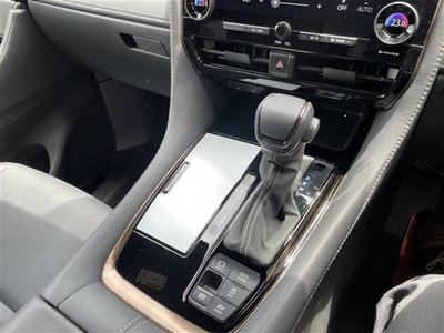 TOYOTA ALPHARD - 8