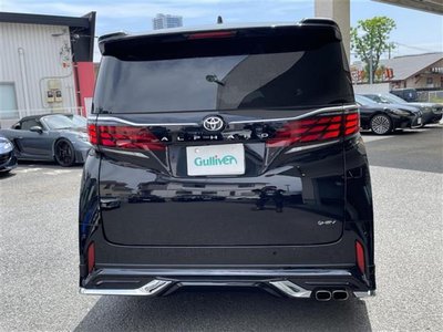 TOYOTA ALPHARD - 3