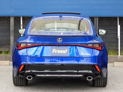 LEXUS IS - 6