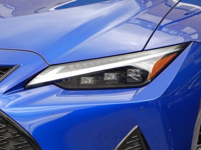 2025 Lexus IS 缩略图 13