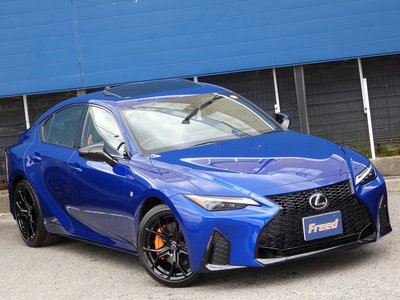 LEXUS IS - 9