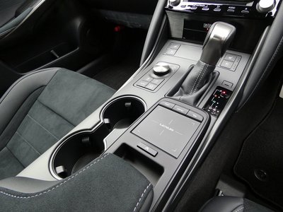 2025 Lexus IS 缩略图 23