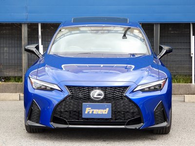 LEXUS IS - 5