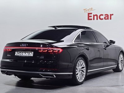 AUDI A8 - 3