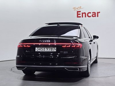 AUDI A8 - 4
