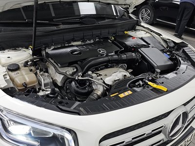 MERCEDES-BENZ GLB - 7