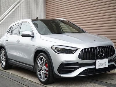 MERCEDES-BENZ GLA - 1