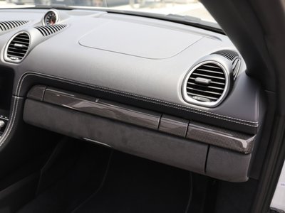 صورة مصغرة 15 لـ 2024 Porsche 718