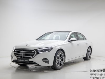 MERCEDES-BENZ E-CLASS - 1