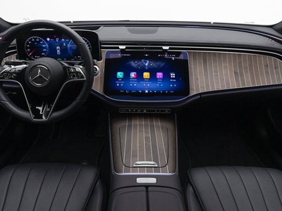 MERCEDES-BENZ E-CLASS - 5