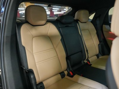 PORSCHE CAYENNE - 10