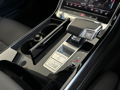 2024 AUDI A8 — миниатюра 55