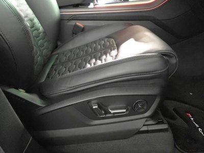 صورة مصغرة 34 لـ 2022 AUDI RS Q8
