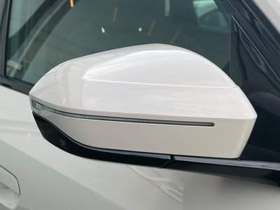صورة 8 لـ 2025 BMW X3