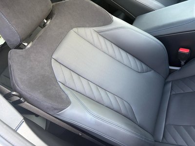 2025 BMW X3 thumbnail 32