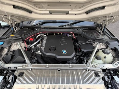 صورة 10 لـ 2025 BMW X3