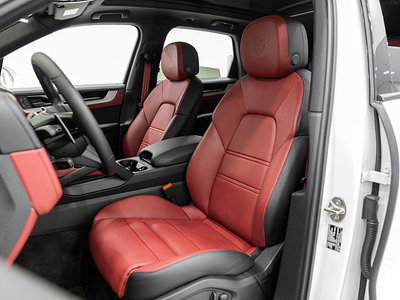 PORSCHE CAYENNE - 10