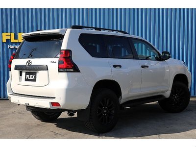 TOYOTA LAND CRUISER PRADO - 3