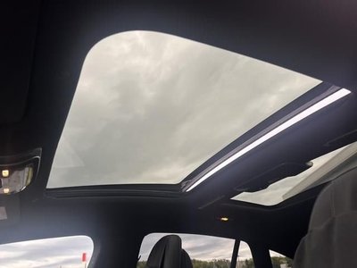 2024 Mercedes-BENZ EQS photo 8