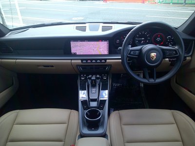 PORSCHE 911 - 8