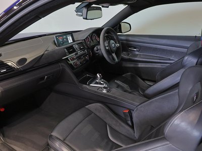 صورة مصغرة 59 لـ 2018 BMW M4 COUPE