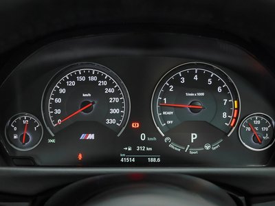 صورة 9 لـ 2018 BMW M4 COUPE