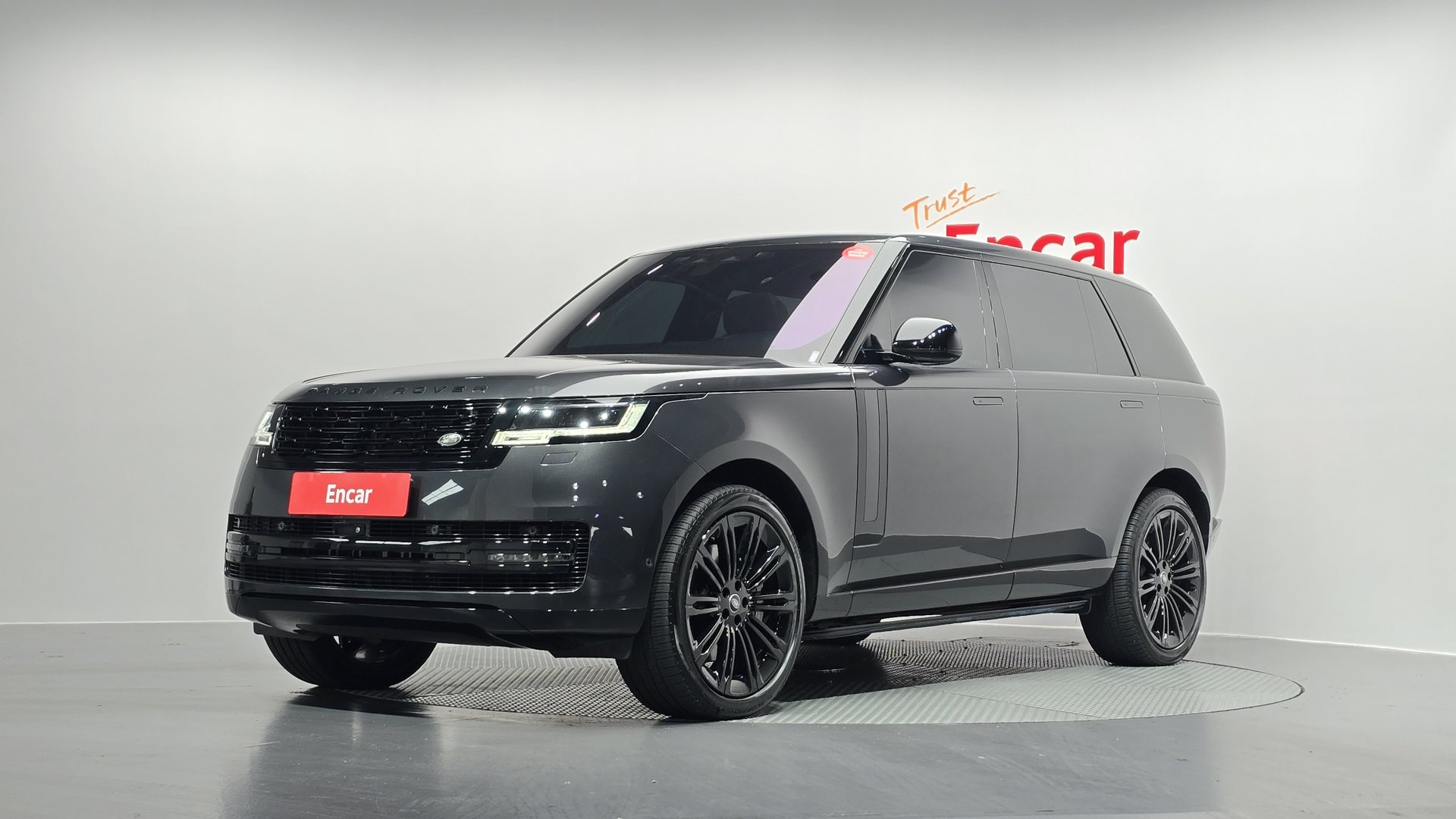 LAND ROVER RANGE ROVER - View 1