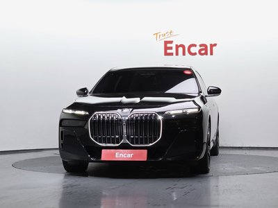 BMW 7 SERIES - 2
