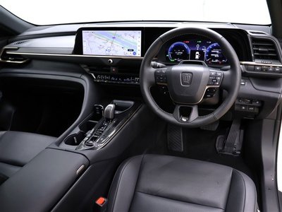 TOYOTA CROWN SPORT - 6